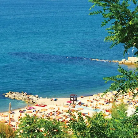 Beautiful In Terre Roveresche 아파트